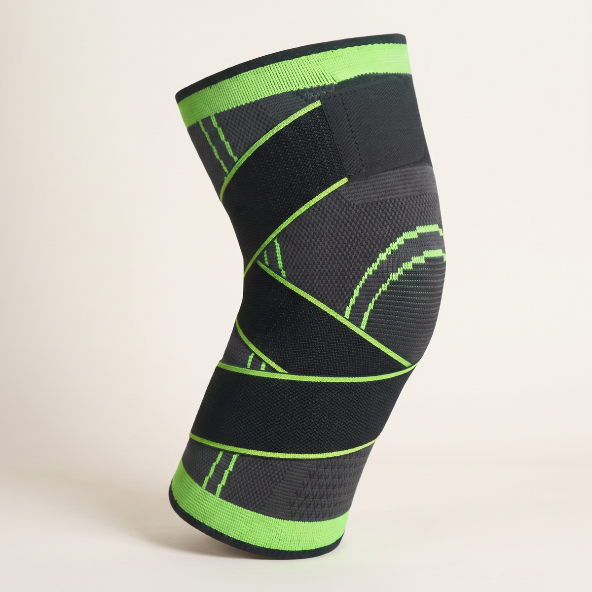 Voria Stride compression knee brace in green