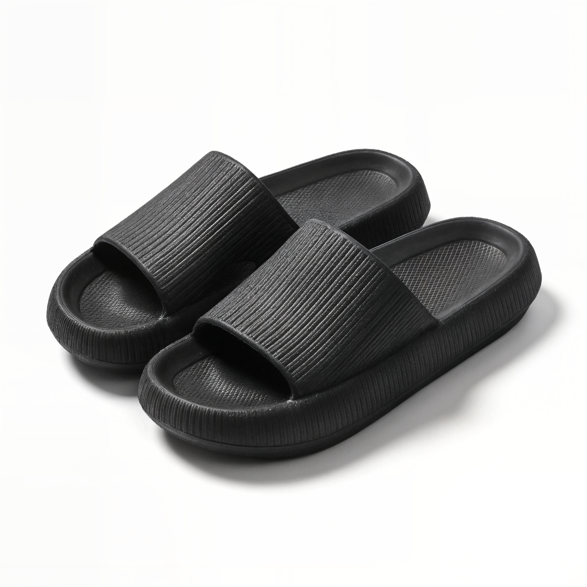 [en] CloudStep Slipper in black